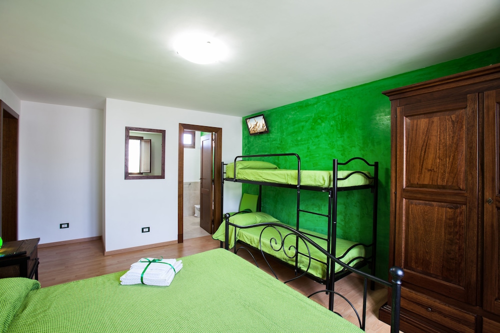 B&B Perla Del Sud 8/15