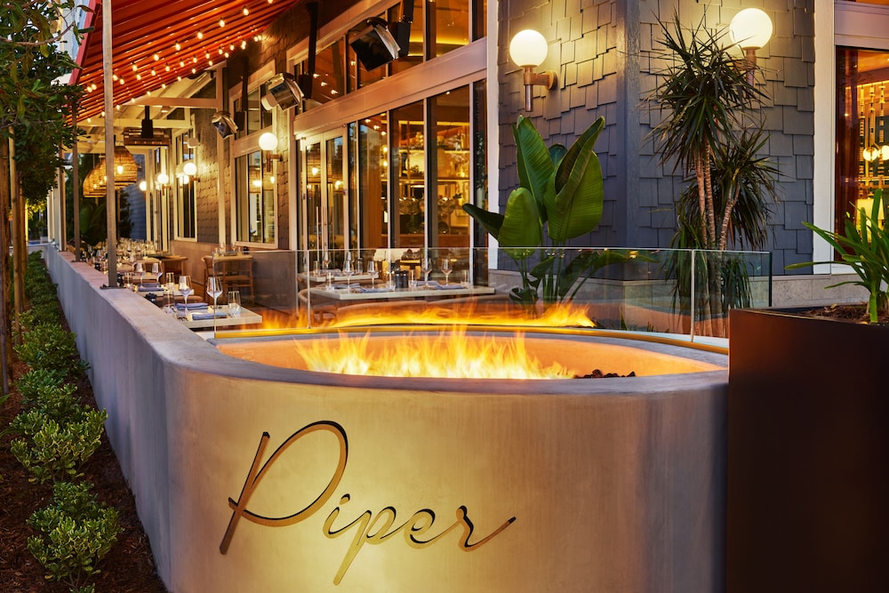 The Seabird Ocean Resort and Spa, Part of Destination Hotel by Hyatt 1/50