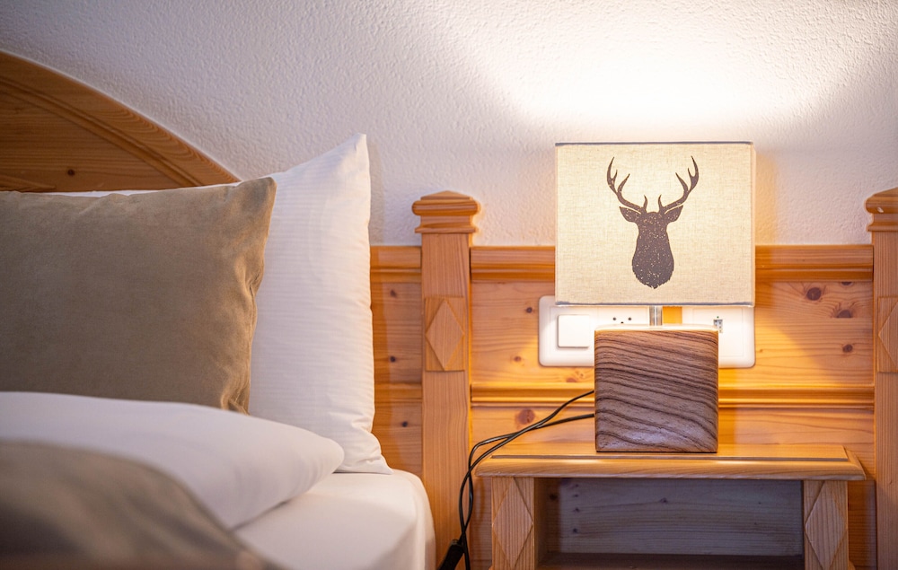 Grichting Hotel & Serviced Apartments 11/65