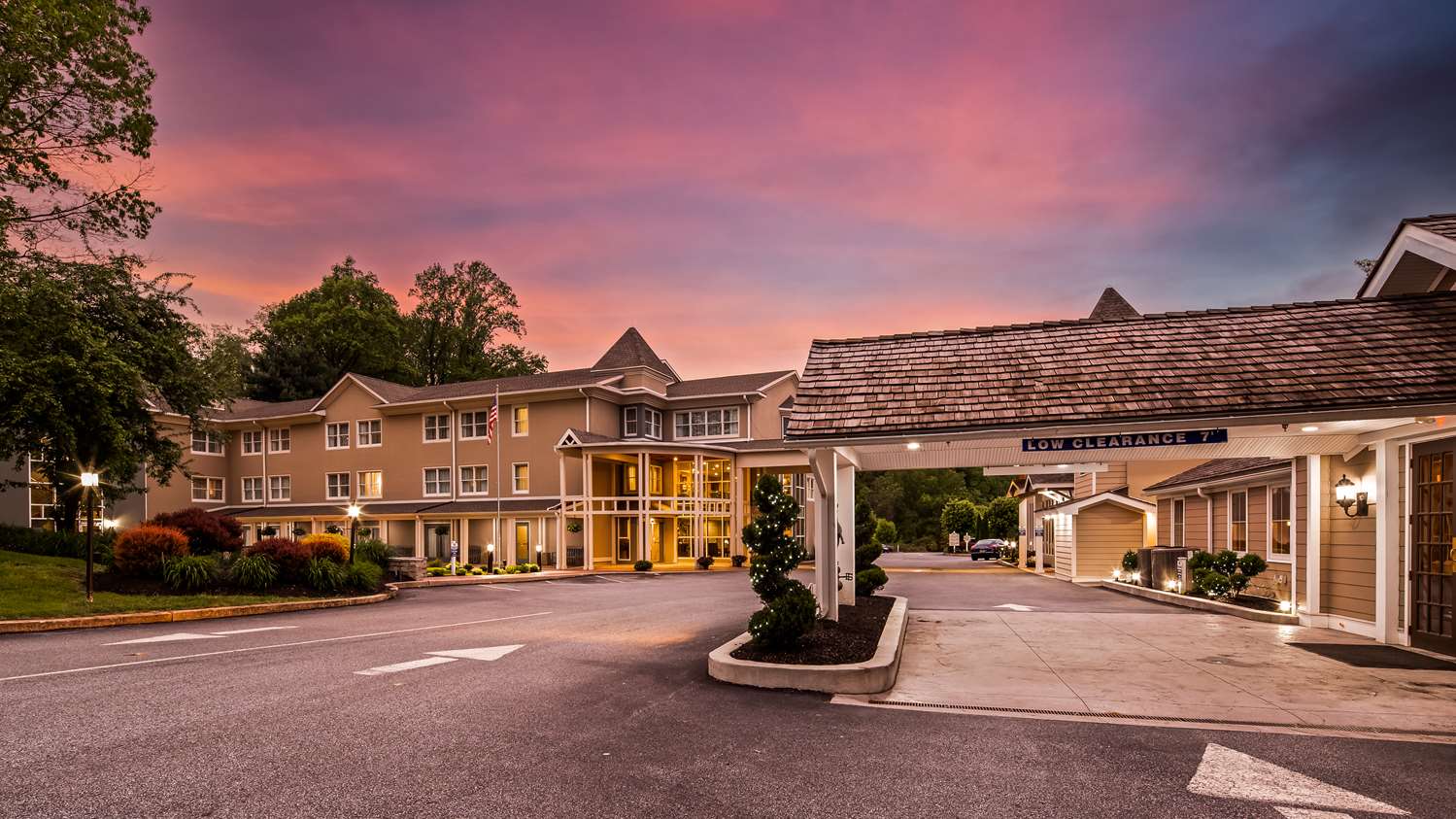 Inn at Mendenhall 34/34