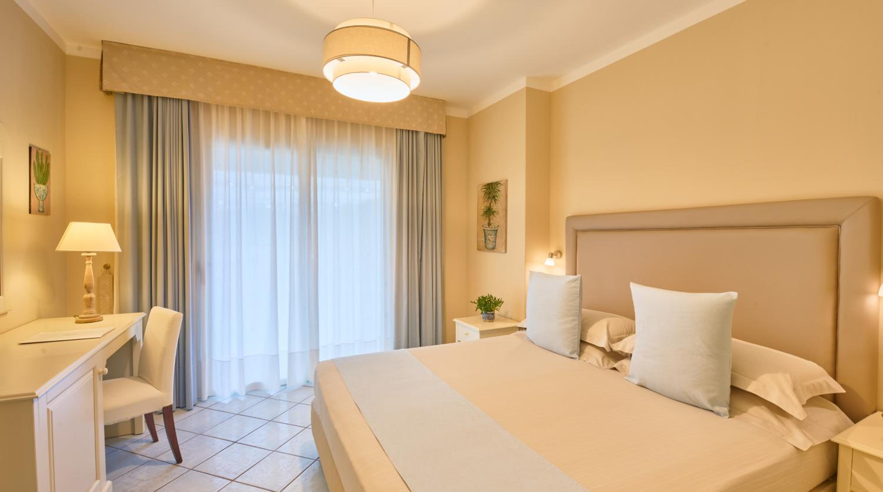Boutique Hotel Su Sergenti 9/70