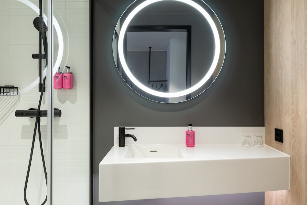 Moxy Outletcity Metzingen 39/45