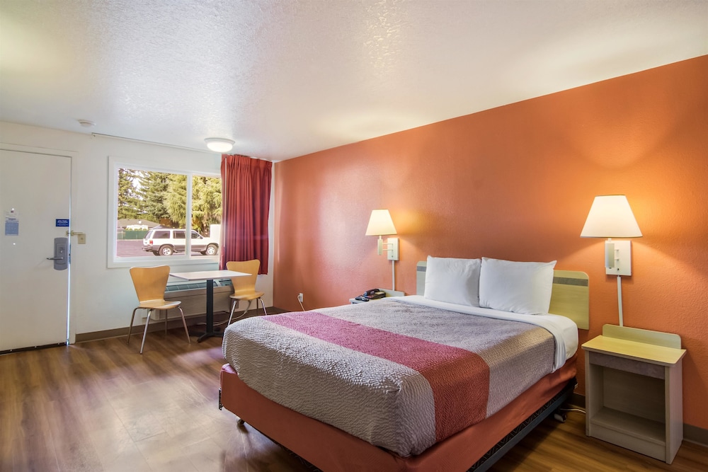 Motel6 Vancouver, WA 16/45