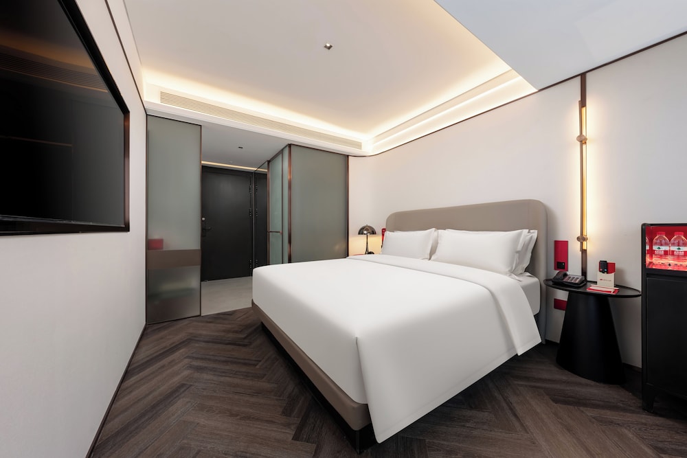 NEOLAB Hotel Ji nan Daming Lake Baotu Spring Hotel 7/19