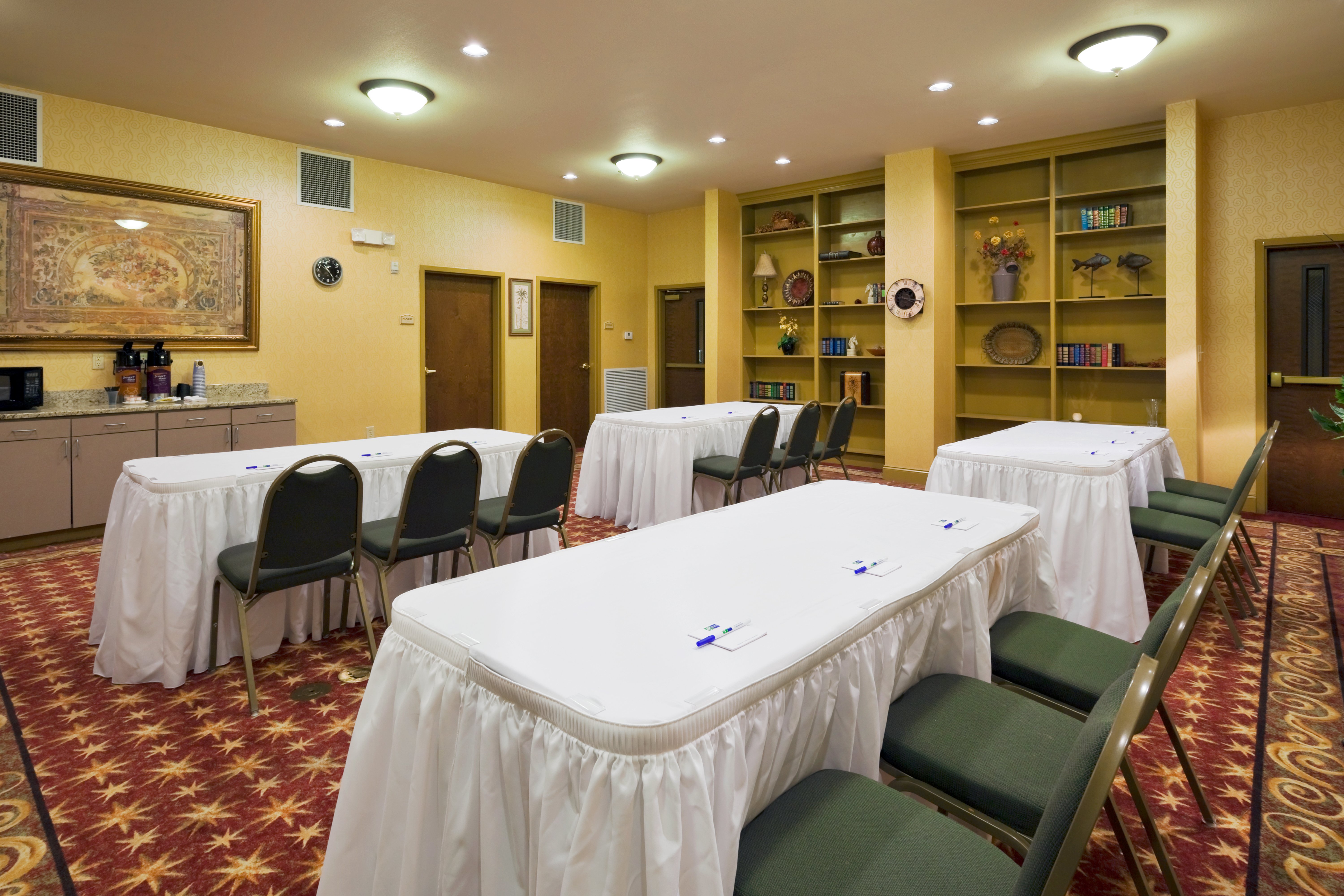 Holiday Inn Express Hotel Suites Pell City 61/71