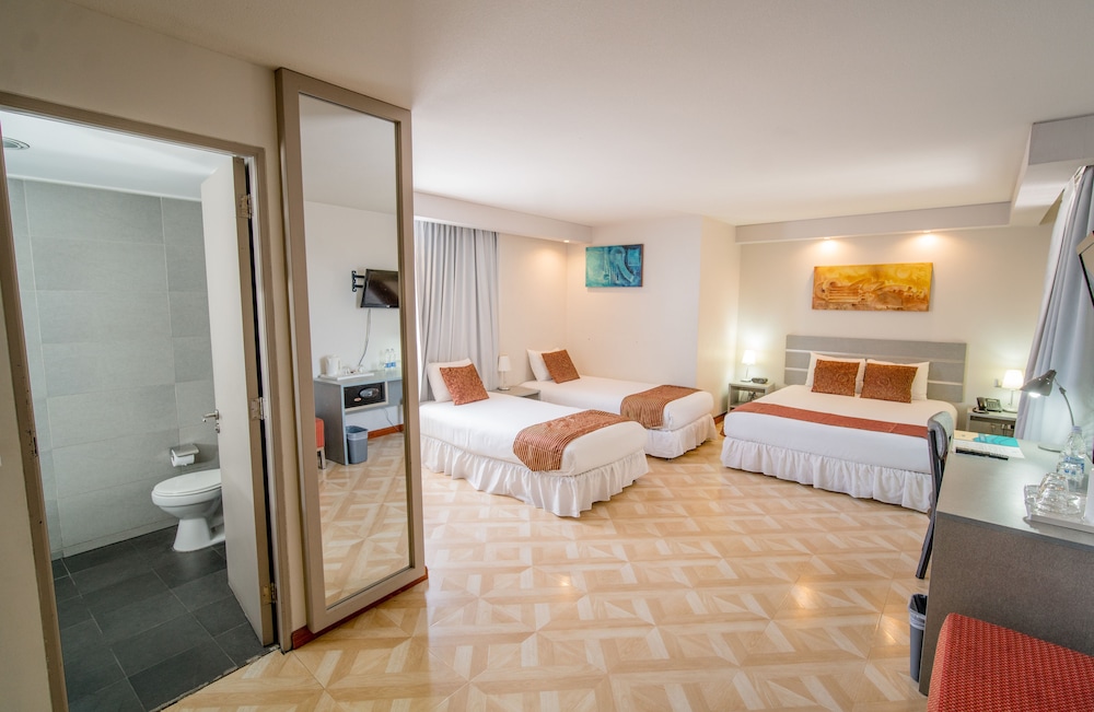 HOTEL IQUIQUE EXPRESS(FORMERLY Hotel Spark Express Iquique) 37/37