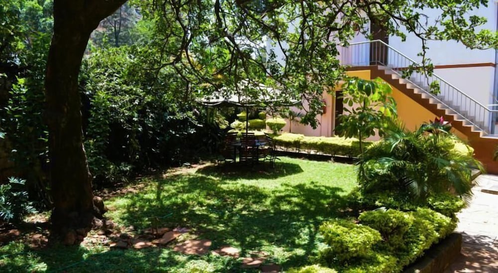 Ack Guesthouse Nairobi 28/33