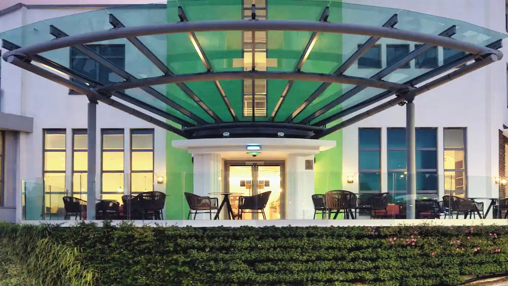 Holiday Inn Birmingham Airport 8/49