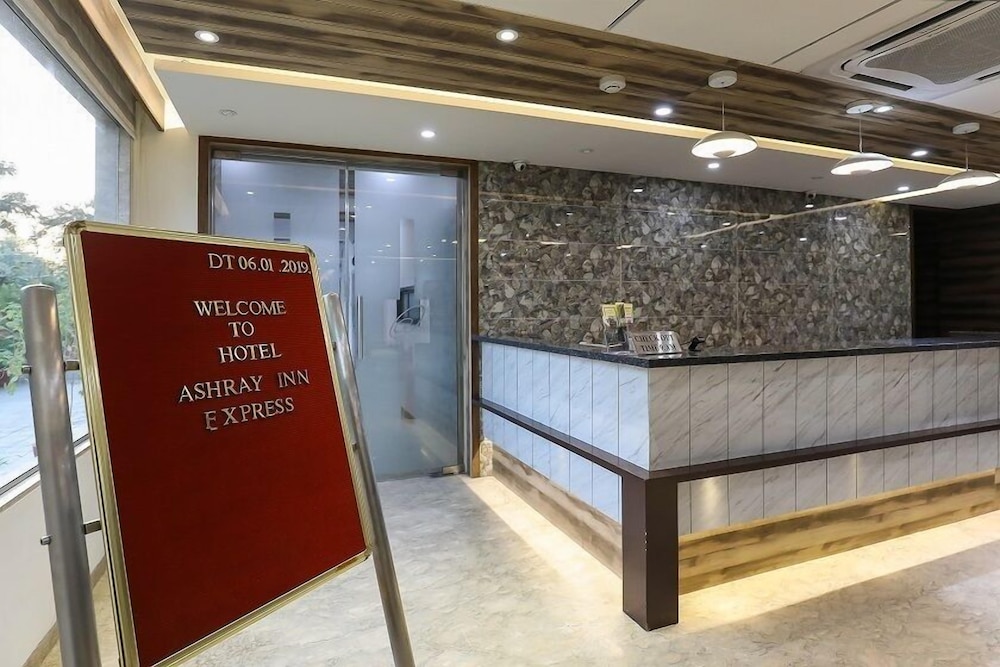 Hotel Ashray Inn Express 10/35