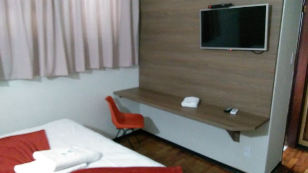 APARTMENT, SINGLE