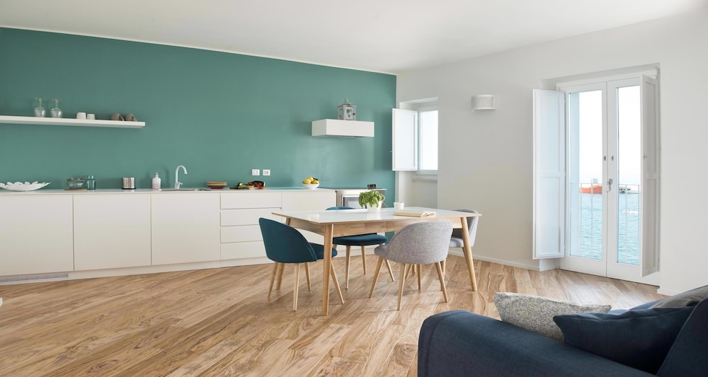 Santa Maria 24 Guest House 40/72