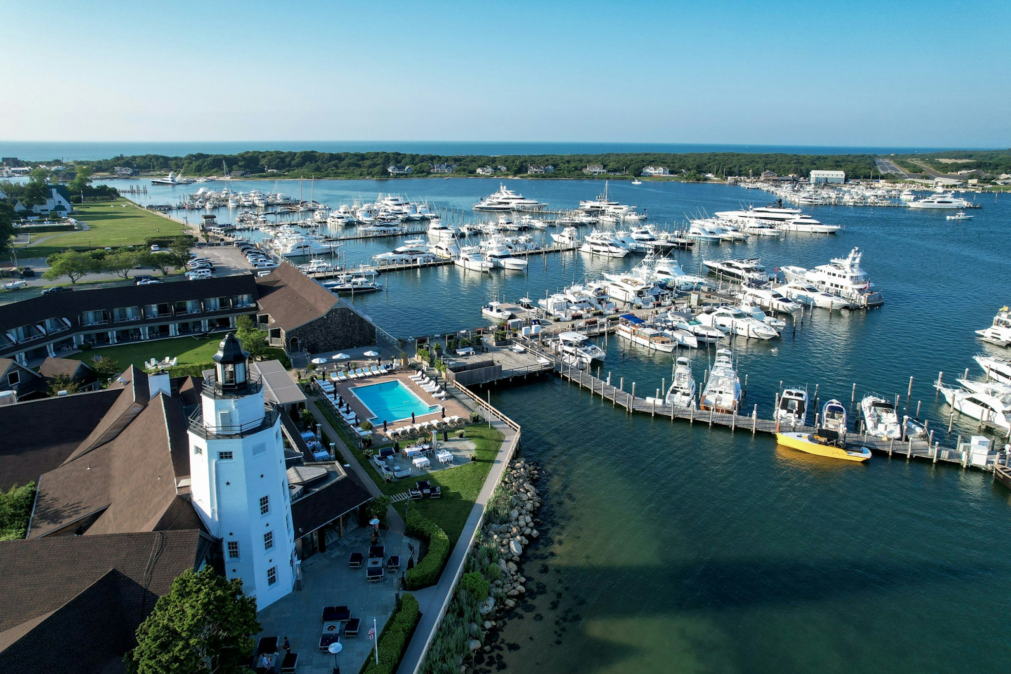 Montauk Yacht Club 61/74