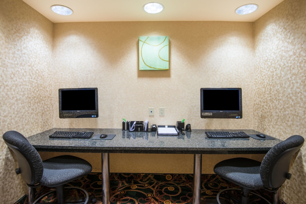 Holiday Inn Riverton Convention Center 53/64