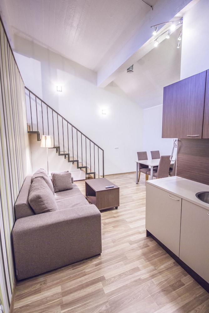 Braavo Spa Hotel 35/45