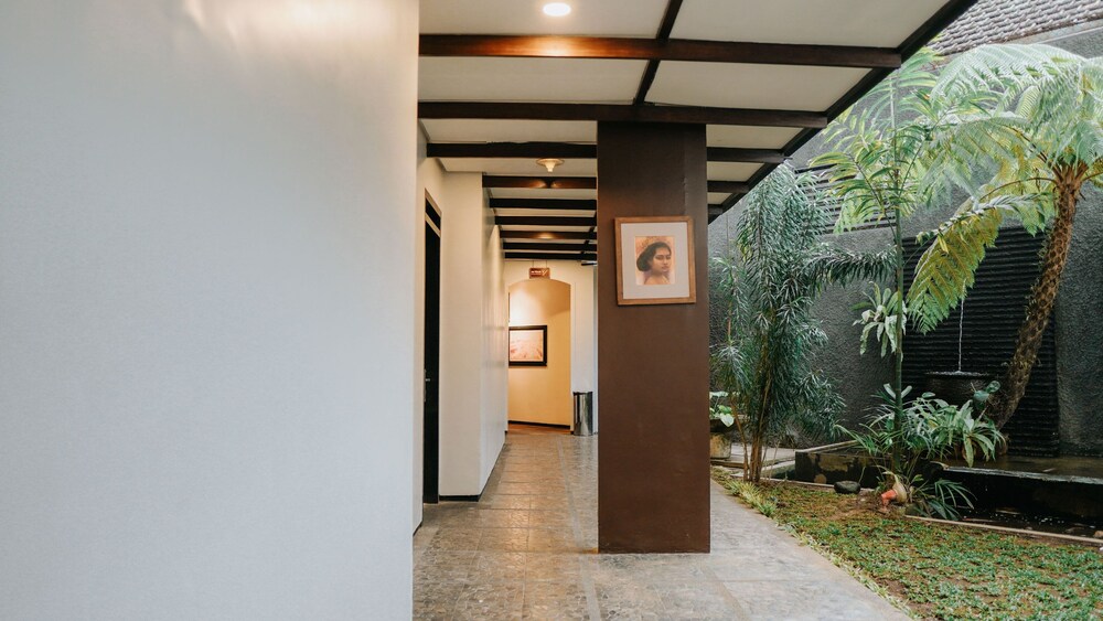 Hotel Montana Malang 34/65