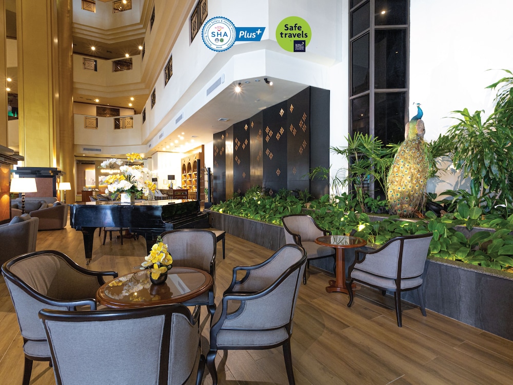 Royal Phuket City Hotel 62/90
