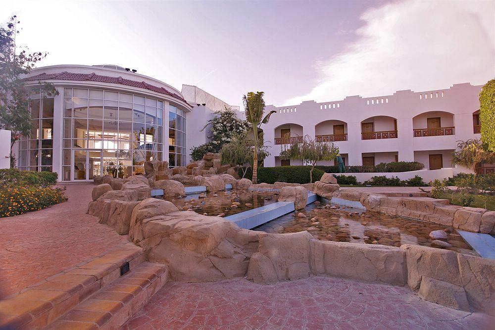 Ivy Cyrene Sharm Resorts Adults Only +13 9/50
