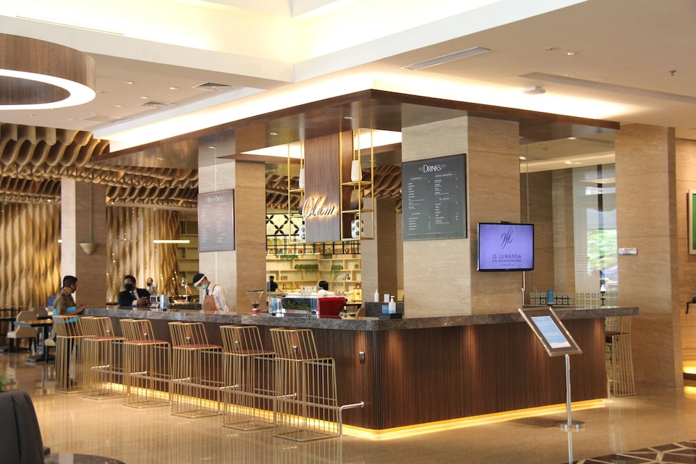 Js Luwansa Hotel And Convention Center 15/65