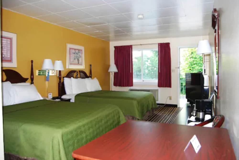 Lincoln Way Inn 12/17