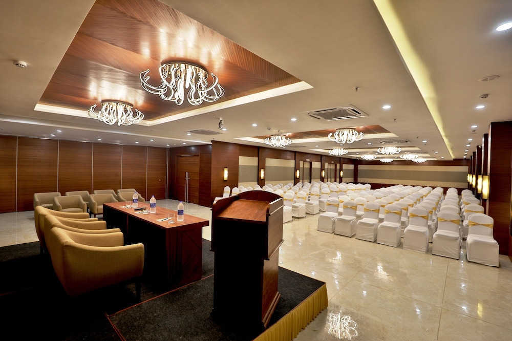 Vits Devbhumi Hotel 9/50