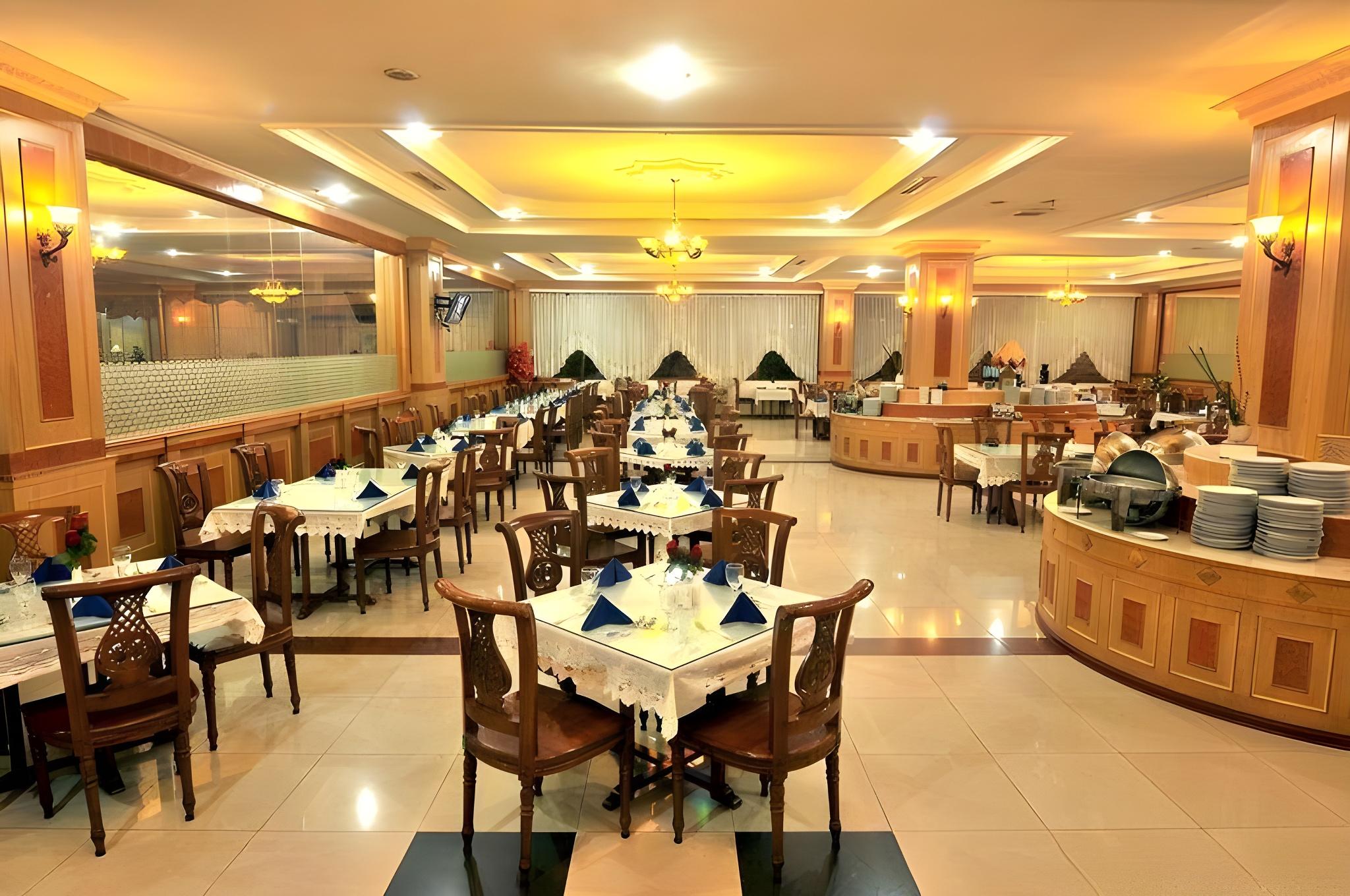 Madani Hotel Medan 16/23