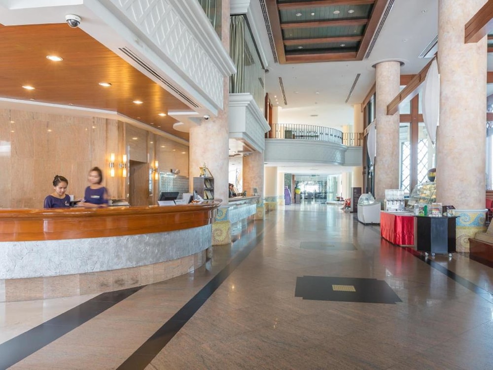 Long Beach Garden Hotel Pavilions 7/50