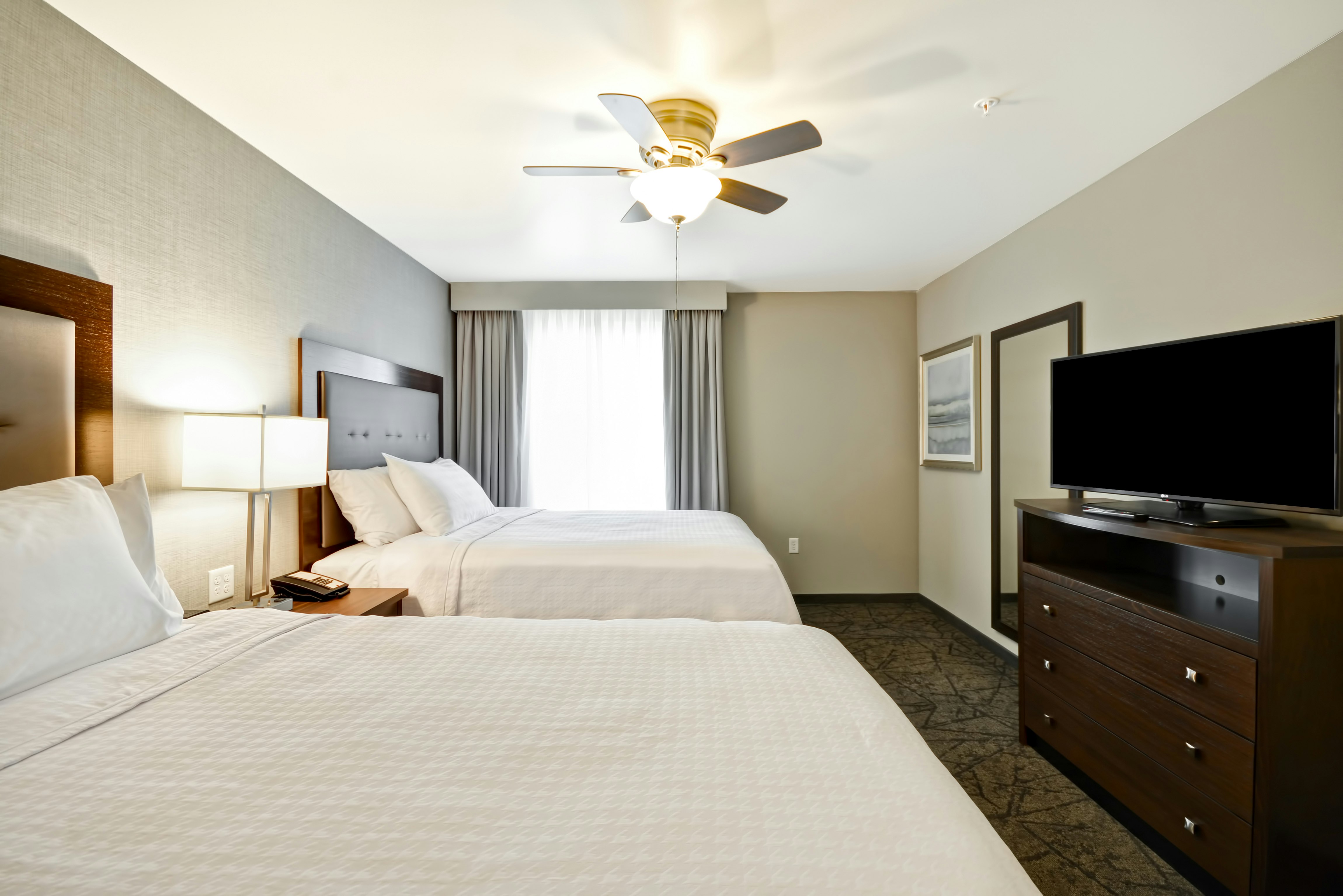 2 BEDROOMS, SUITE, 1 KING OR 2 QUEEN BEDS, ACCESSIBLE