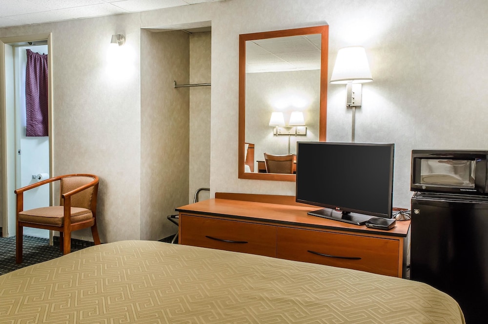 Rodeway Inn State College 24/40