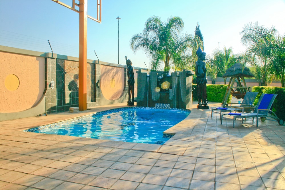 Eco Park Lodge 43/45