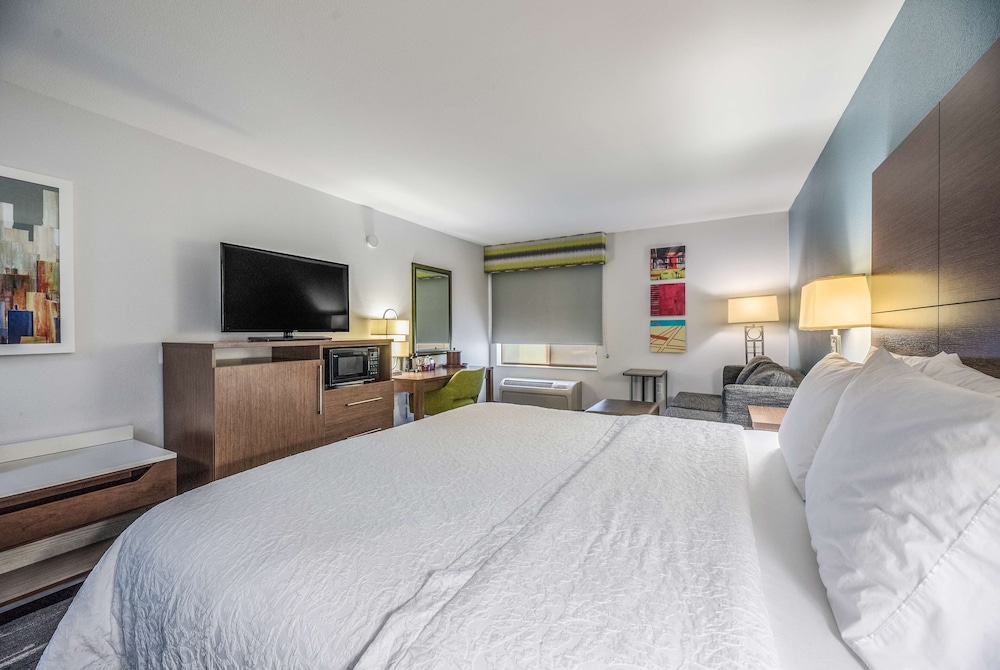Hampton Inn Oakland Hayward Ca 20/54