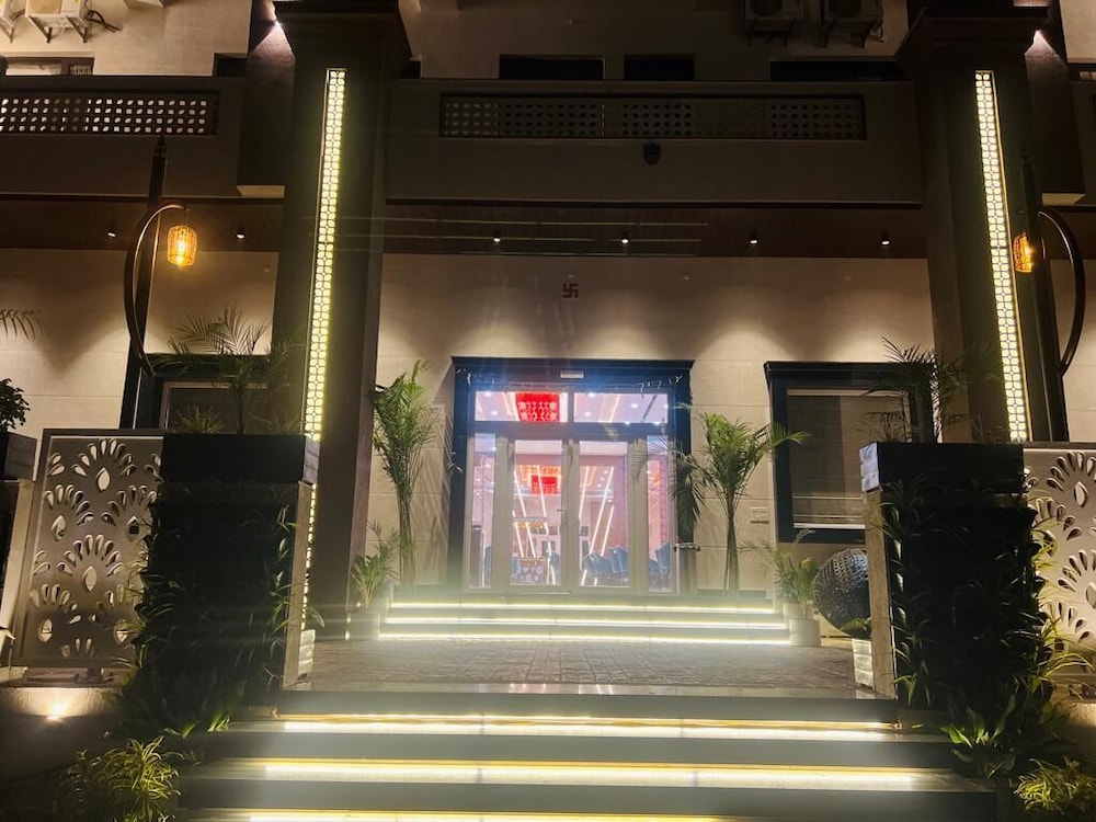 R.G Bilkha Hotel and Resorts 4/47
