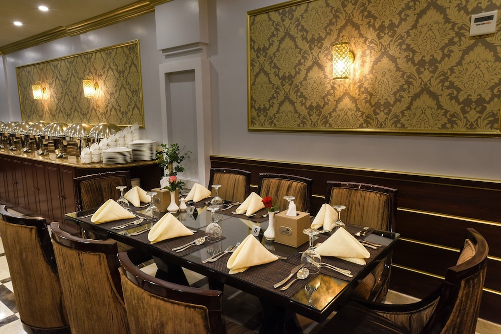 فندق جاردن بلازا(Garden Plaza Hotel Salmaniah) 26/35