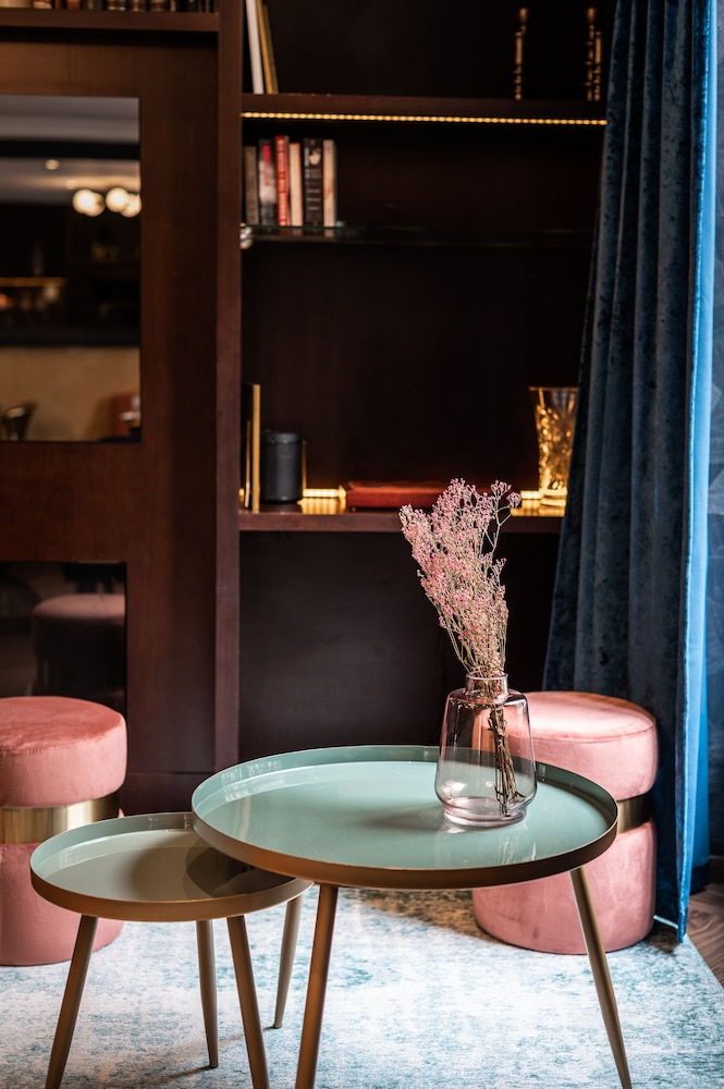Hotel Royal Saint Germain 44/60