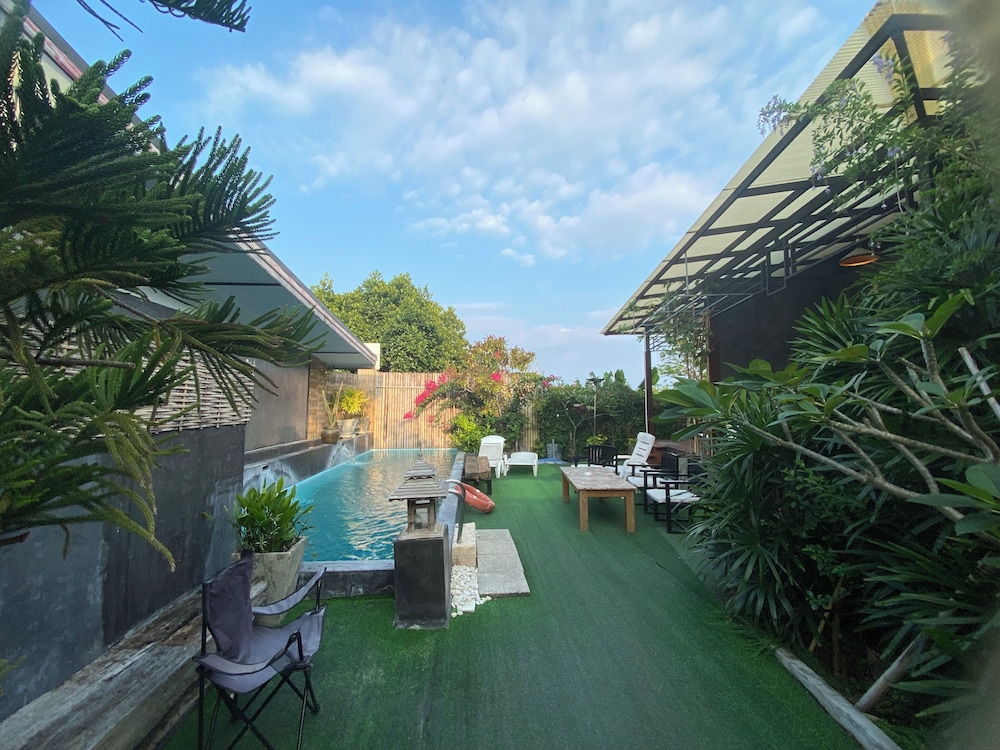 The Loft Panwa Resort 37/50