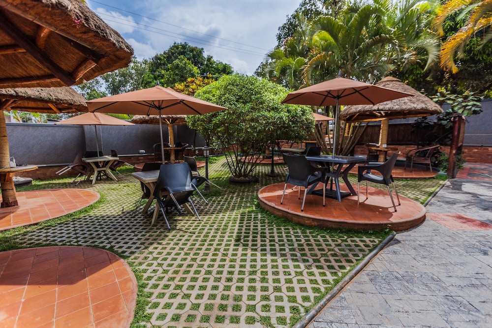 Palm Gardens And Guest House 47/50