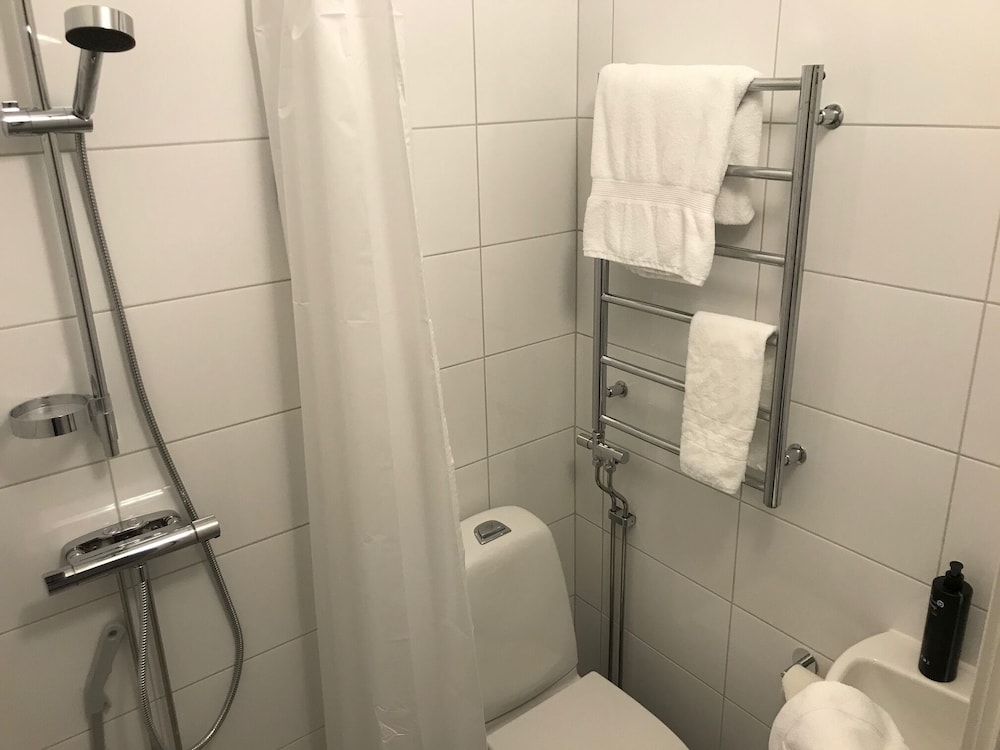 Aston Villa Hotell 40/43