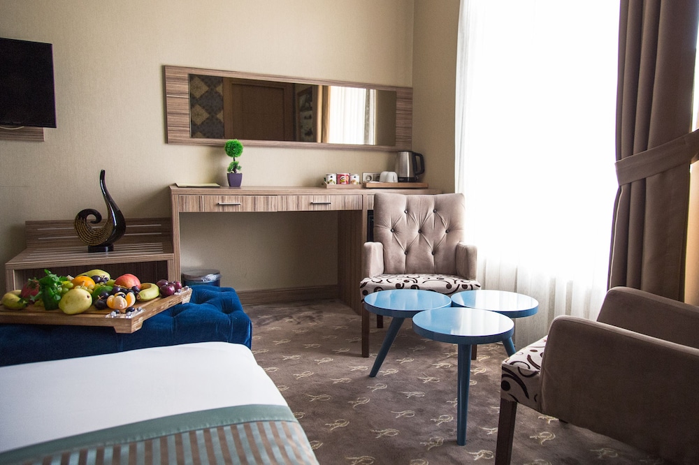 The Rise Aron Business Hotel Merter 53/58