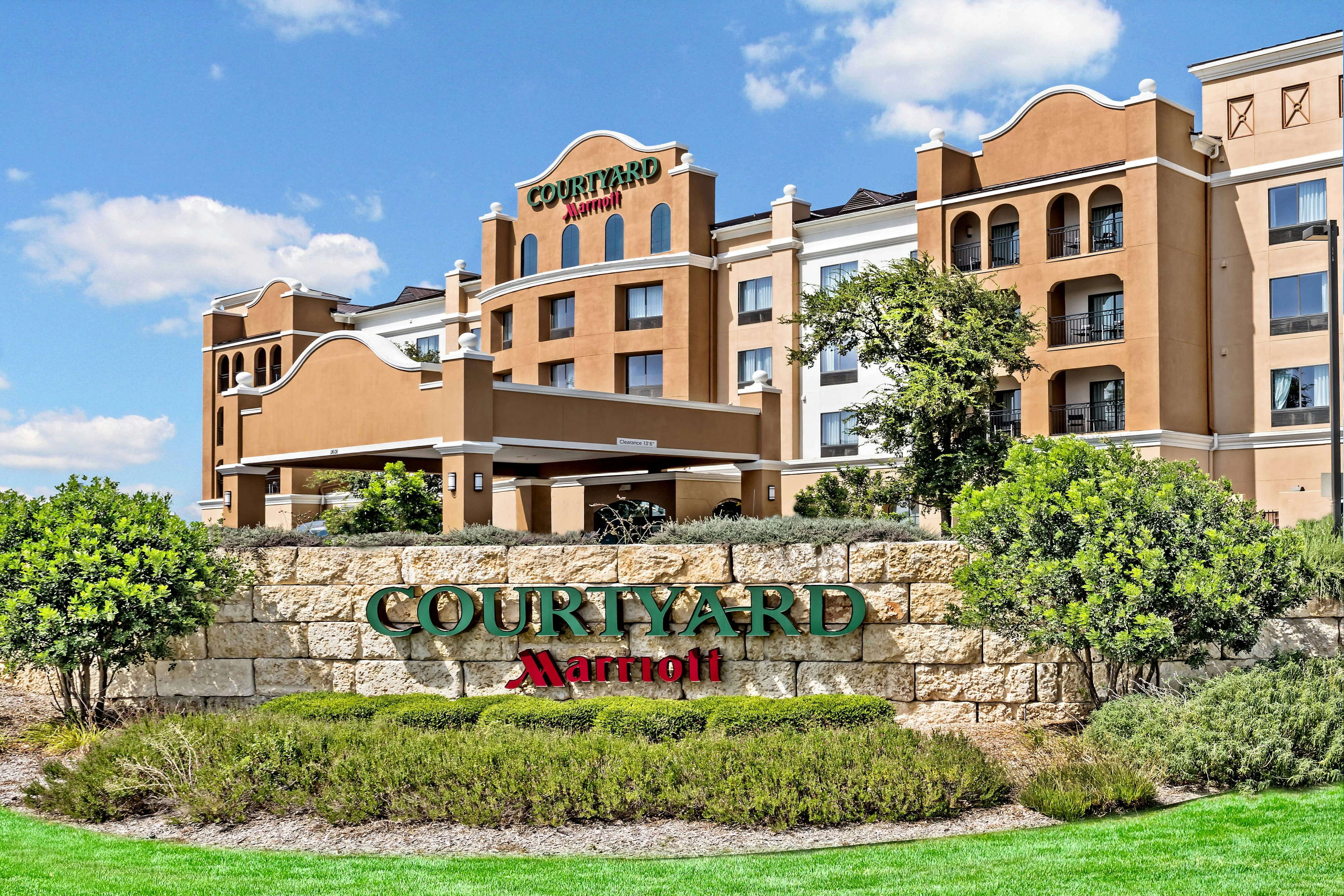 Courtyard by Marriott San Antonio SeaWorld - Westover Hills 63/65