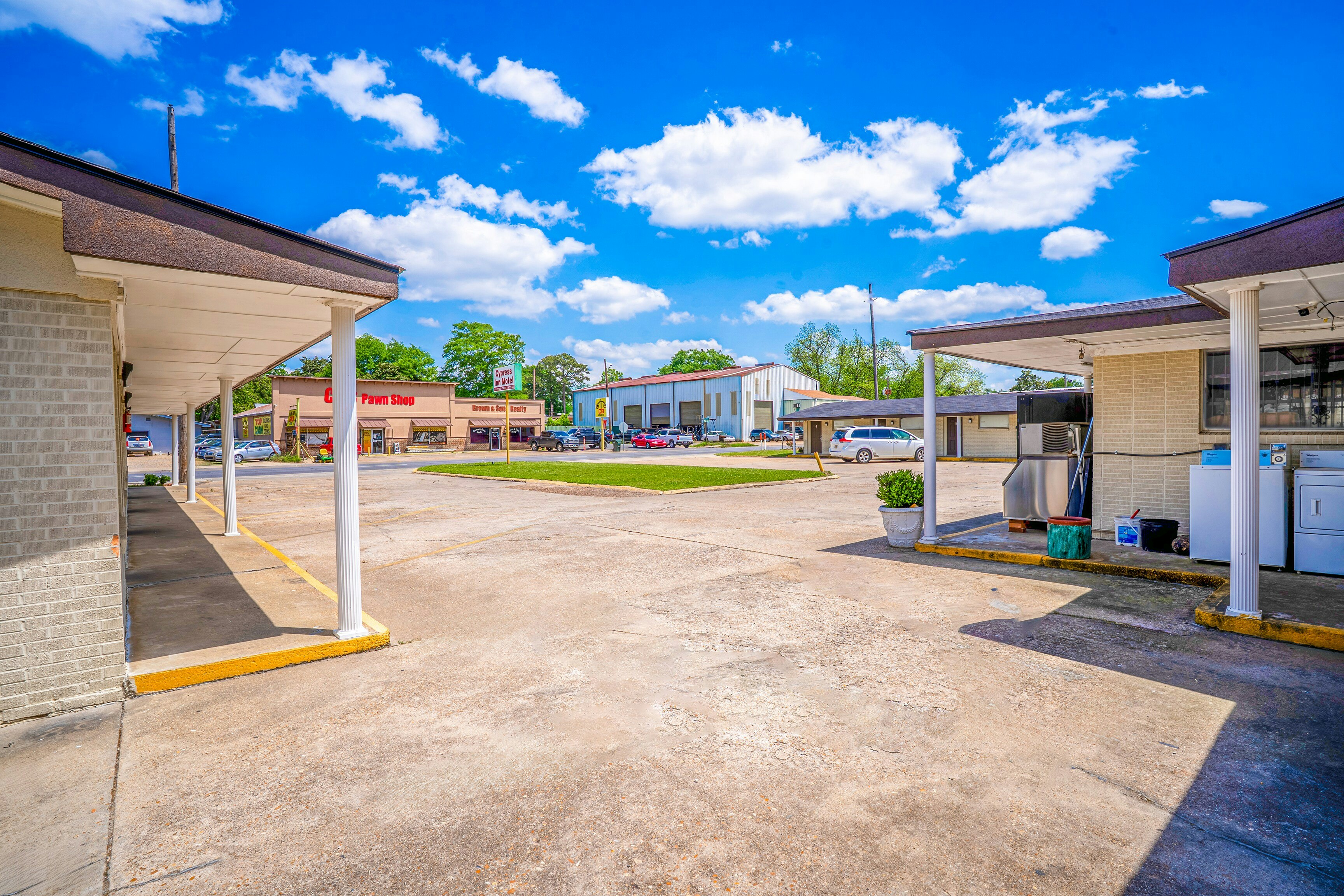 Cypress Inn Motel By OYO West Monroe I-20 83/102