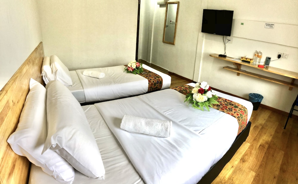 Am Transit Inn 14/41