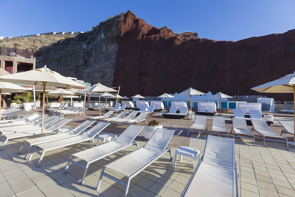 Gloria Palace Royal Hotel and Spa 40/70