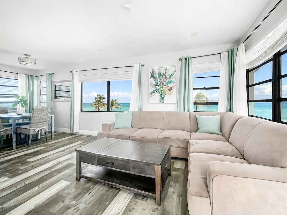 Neptune Oceanfront Rentals 27/49
