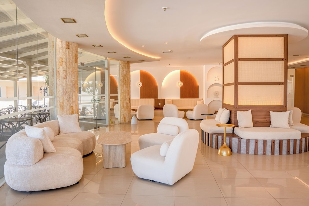 ST. CONSTANTIN SEA HOTEL AND SPA RESORT 30/50