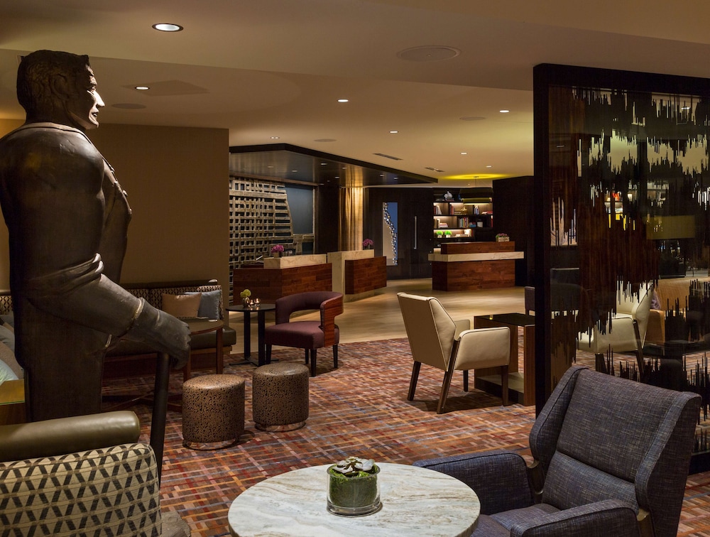 Hyatt Chicago Magnificent Mile Formerly Wyndham Chicago 34/68