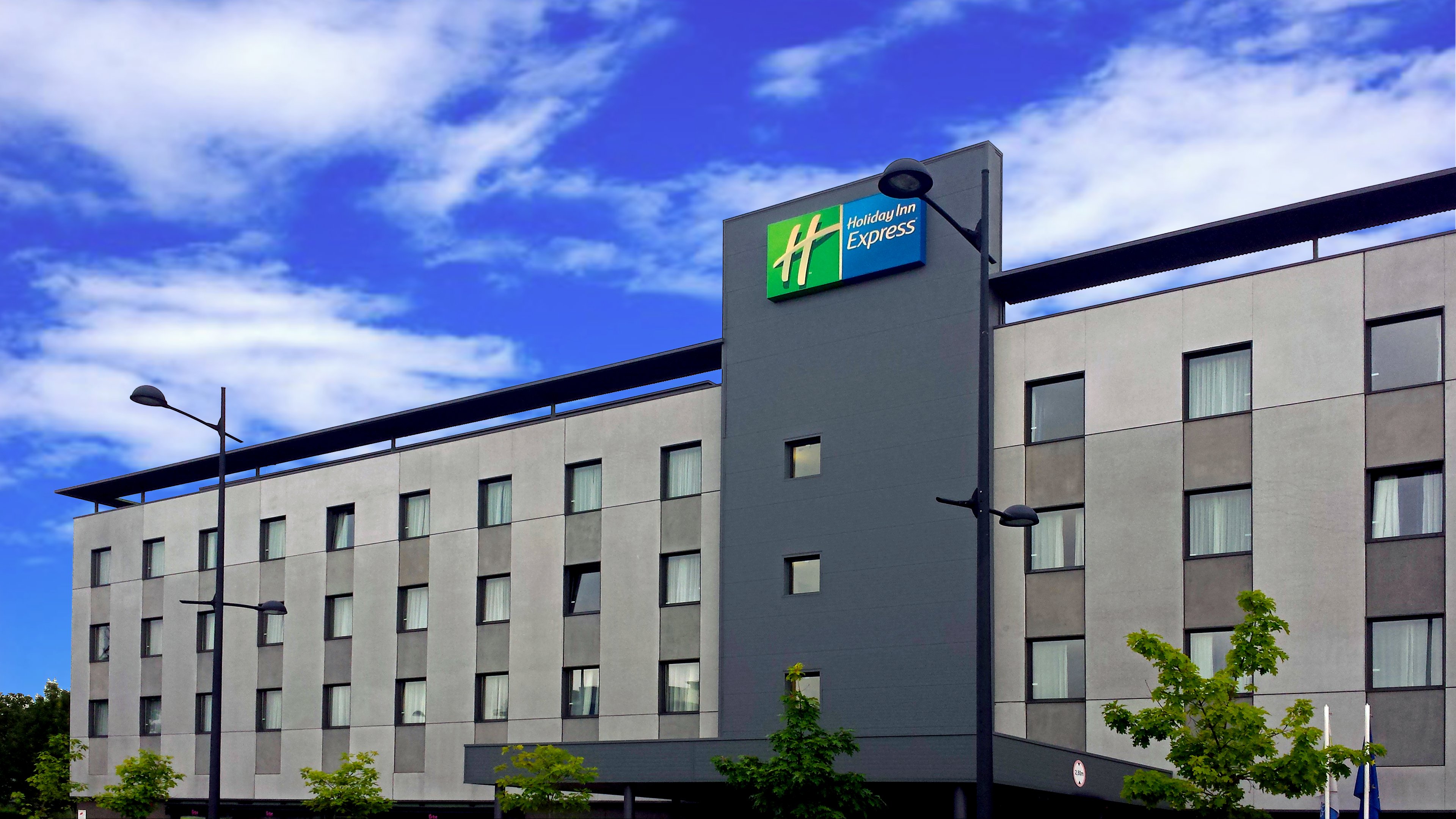 Holiday Inn Express Bilbao 3/56