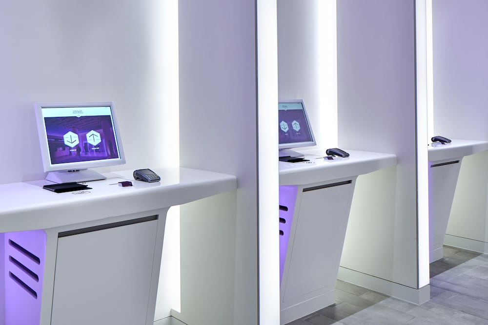 YOTEL Singapore, Select by Hilton 38/49