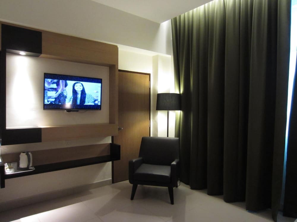Dhotel 22/34