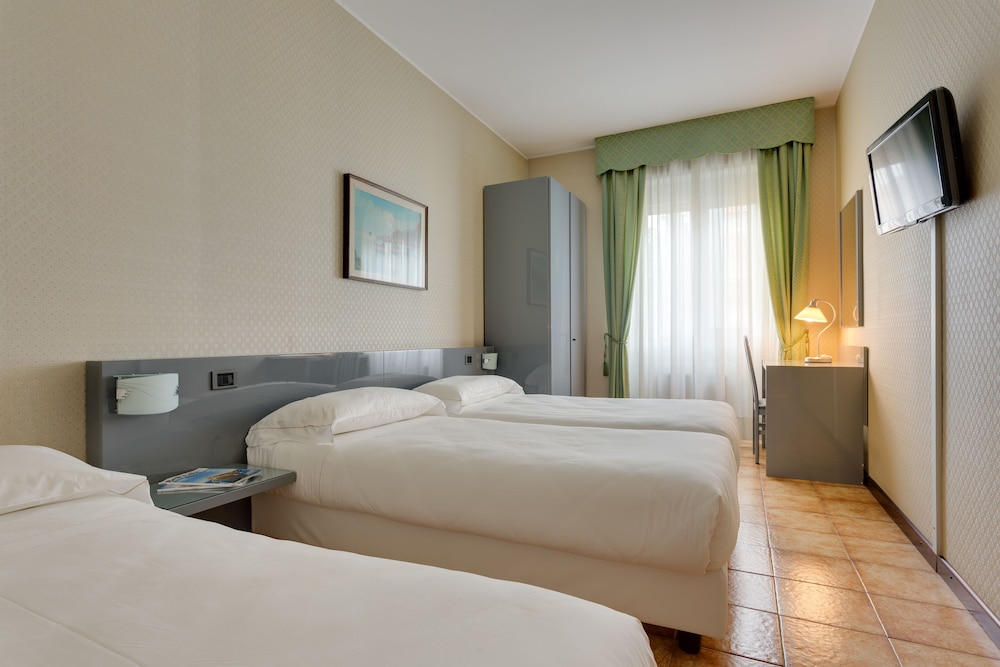 Kleos Hotel Milano 18/48