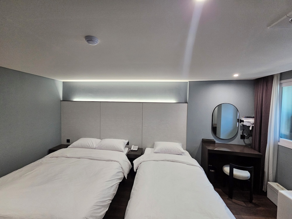 Dongdaemun Hotel 16/50