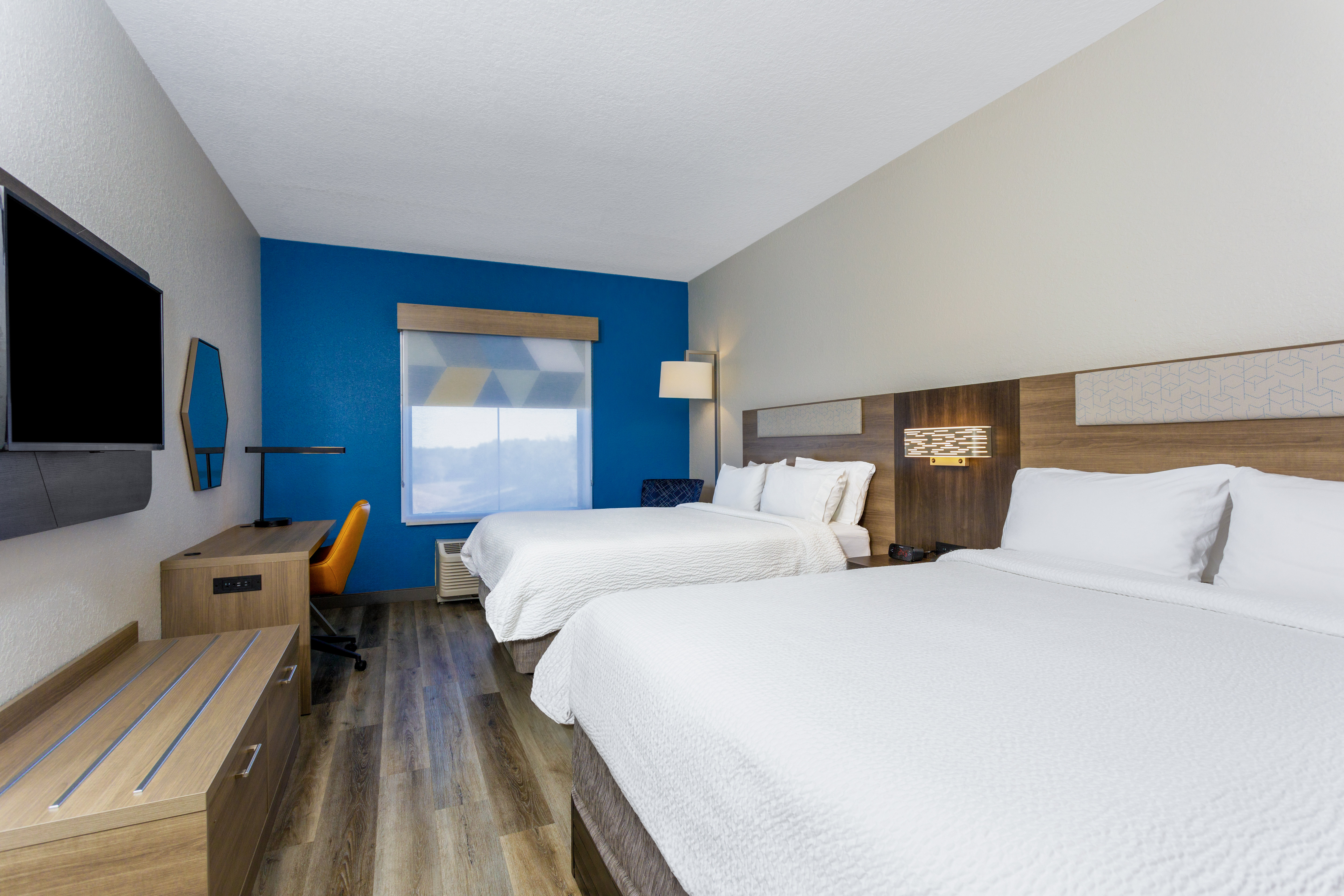 Holiday Inn Express Orlando Ocoee East 14/50